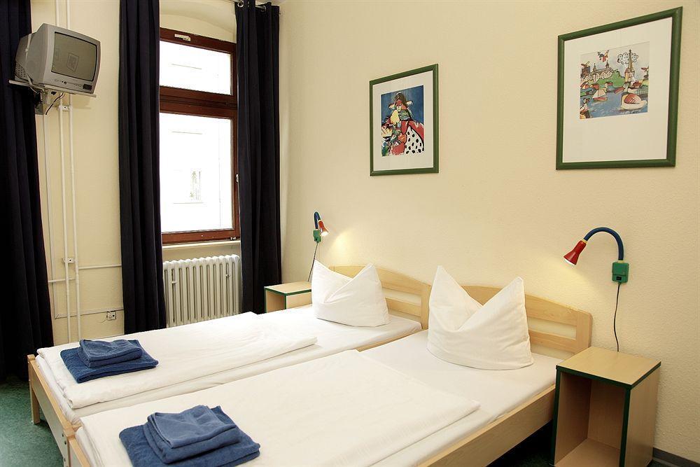 Acama Hotel & Hostel Schoeneberg Берлин Екстериор снимка