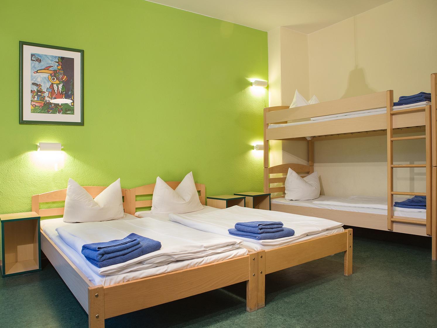 Acama Hotel & Hostel Schoeneberg Берлин Екстериор снимка