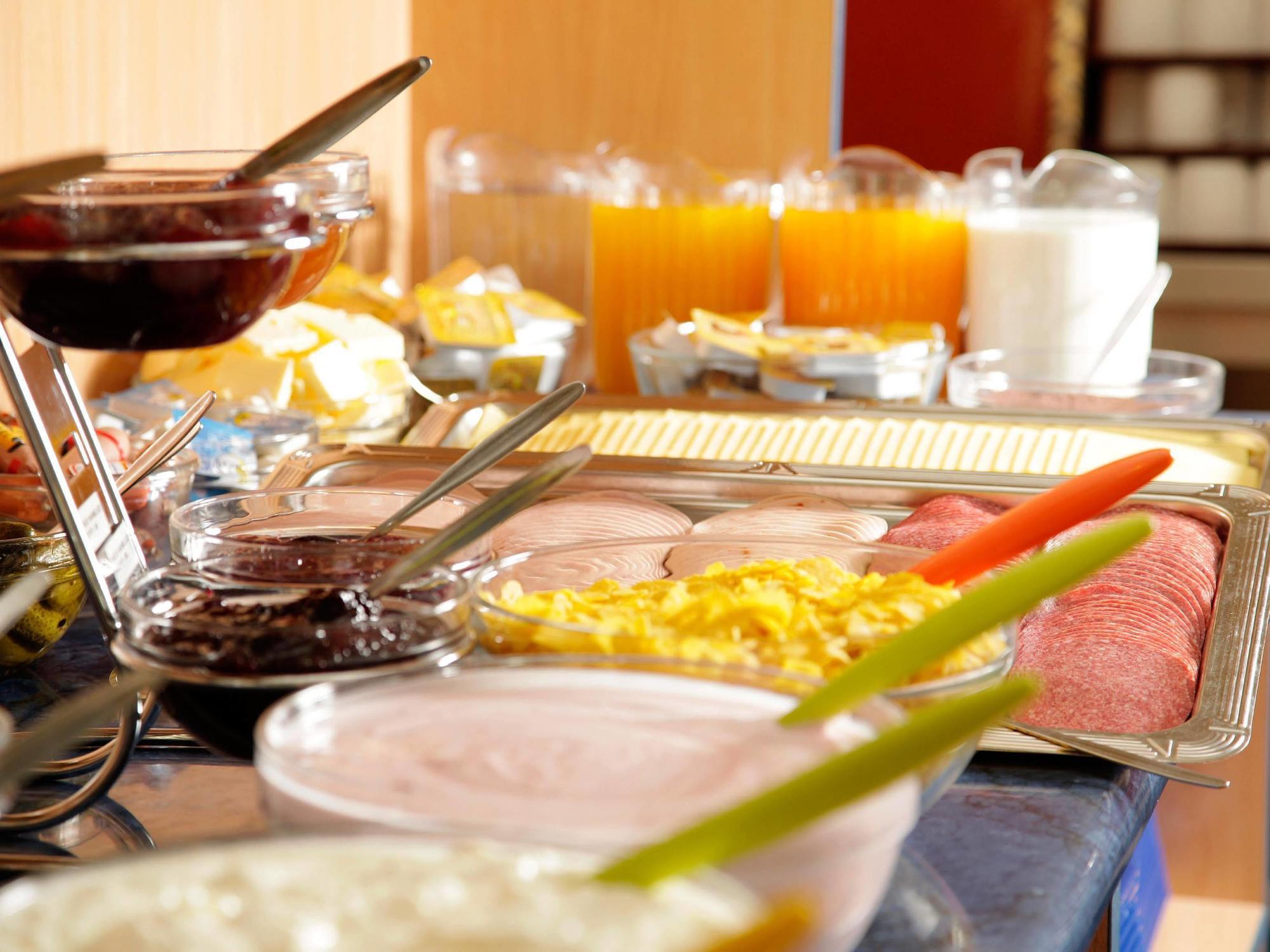 Acama Hotel & Hostel Schoeneberg Берлин Екстериор снимка