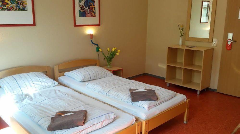 Acama Hotel & Hostel Schoeneberg Берлин Екстериор снимка